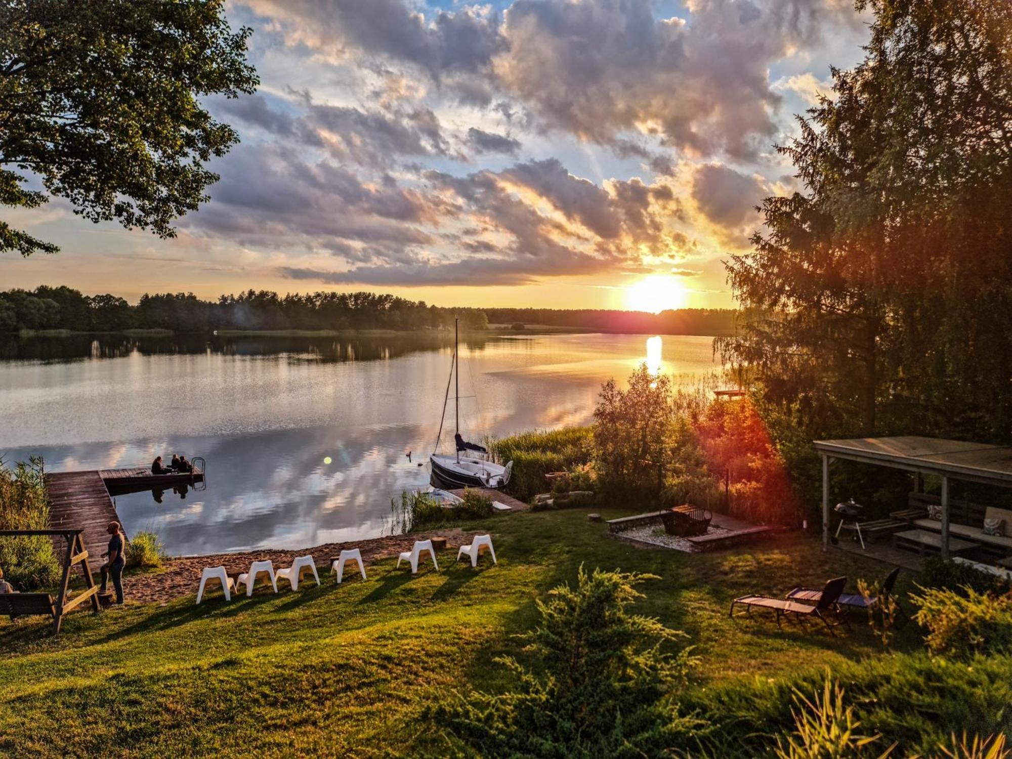 Sirvis Apartamenty Plaska Exteriér fotografie